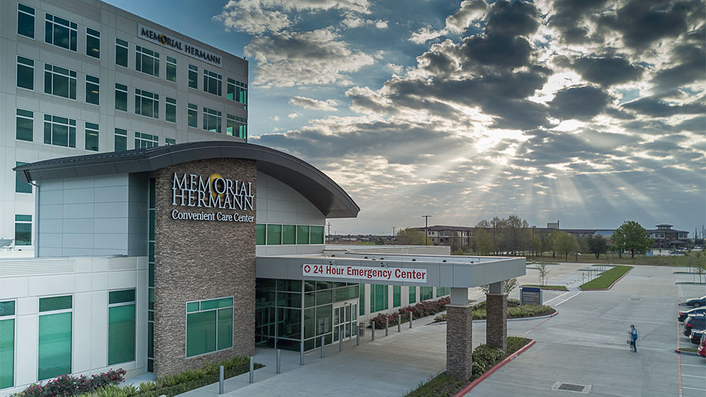 Cypress Professional Office Building / Convenient Care Center